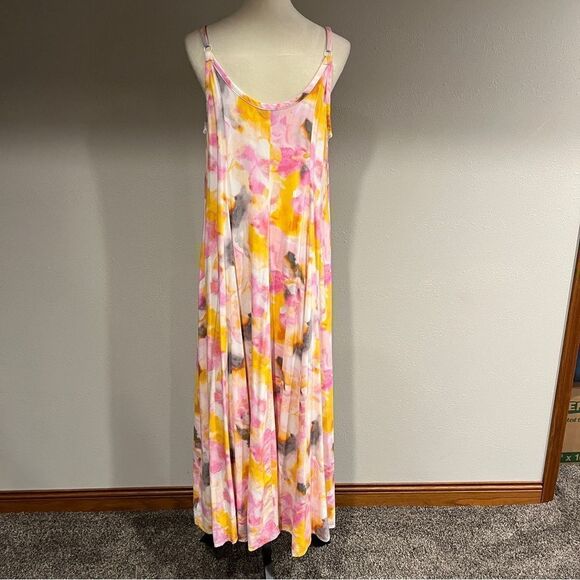 Torrid Maxi Challis Trapeze Dress with adjustable straps - Picture 9 of 14